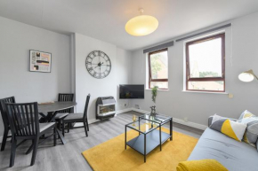 Lambley Court - Cozy Break In Mapperley